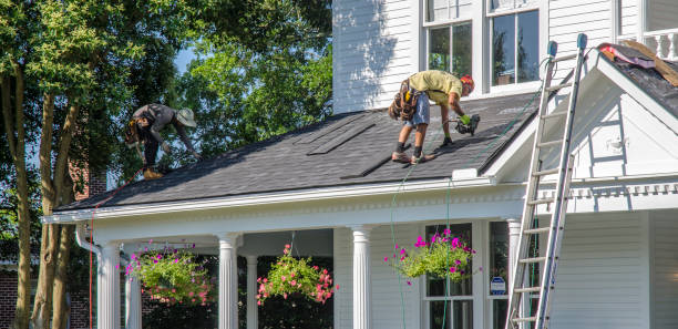 Best Commercial Roofing Services  in Raymond, WA
